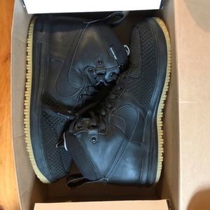 SZ 14 Men’s Air Jordan Duckboot
